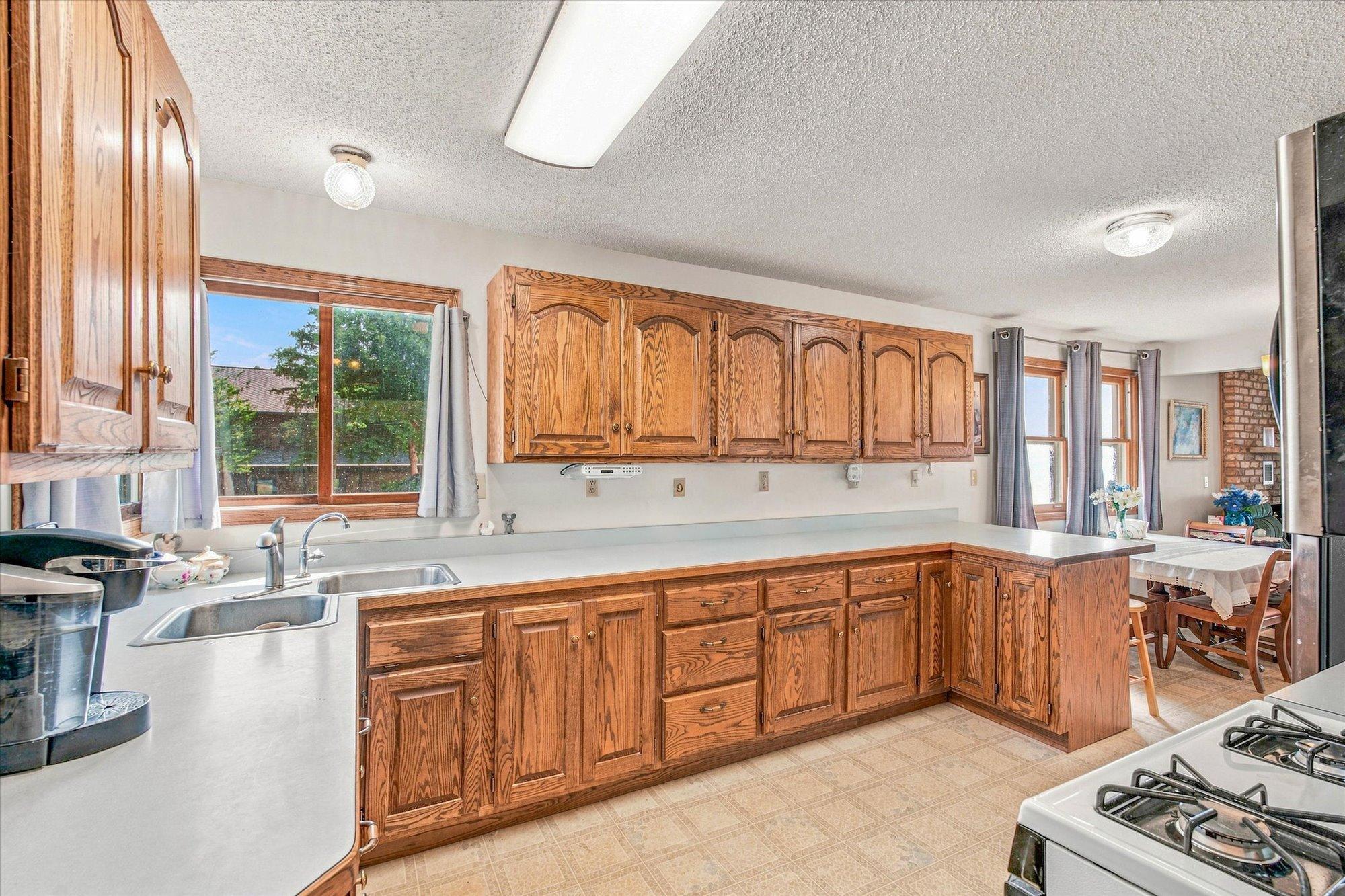 4th image of 18329 Lakeview Point Dr Ne, Wyoming, MN 55092 | MLS# 7102686