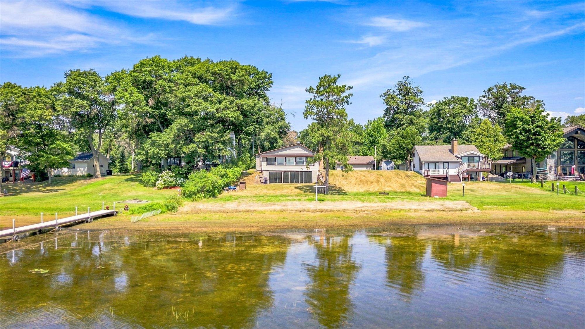 1st image of 18329 Lakeview Point Dr Ne, Wyoming, MN 55092 | MLS# 7102686