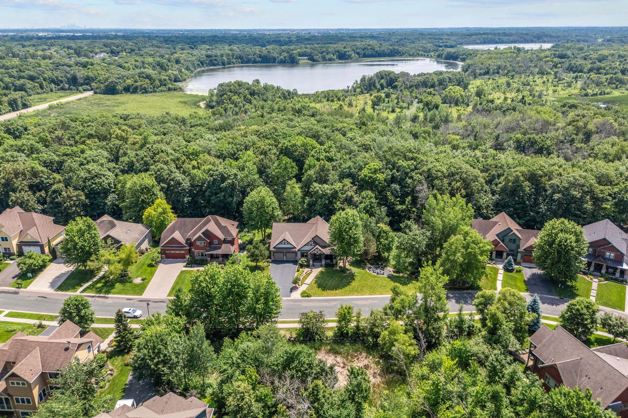 5th image of 11334 Parkside Trl, Maple Grove, MN 55369 | MLS# 7102715