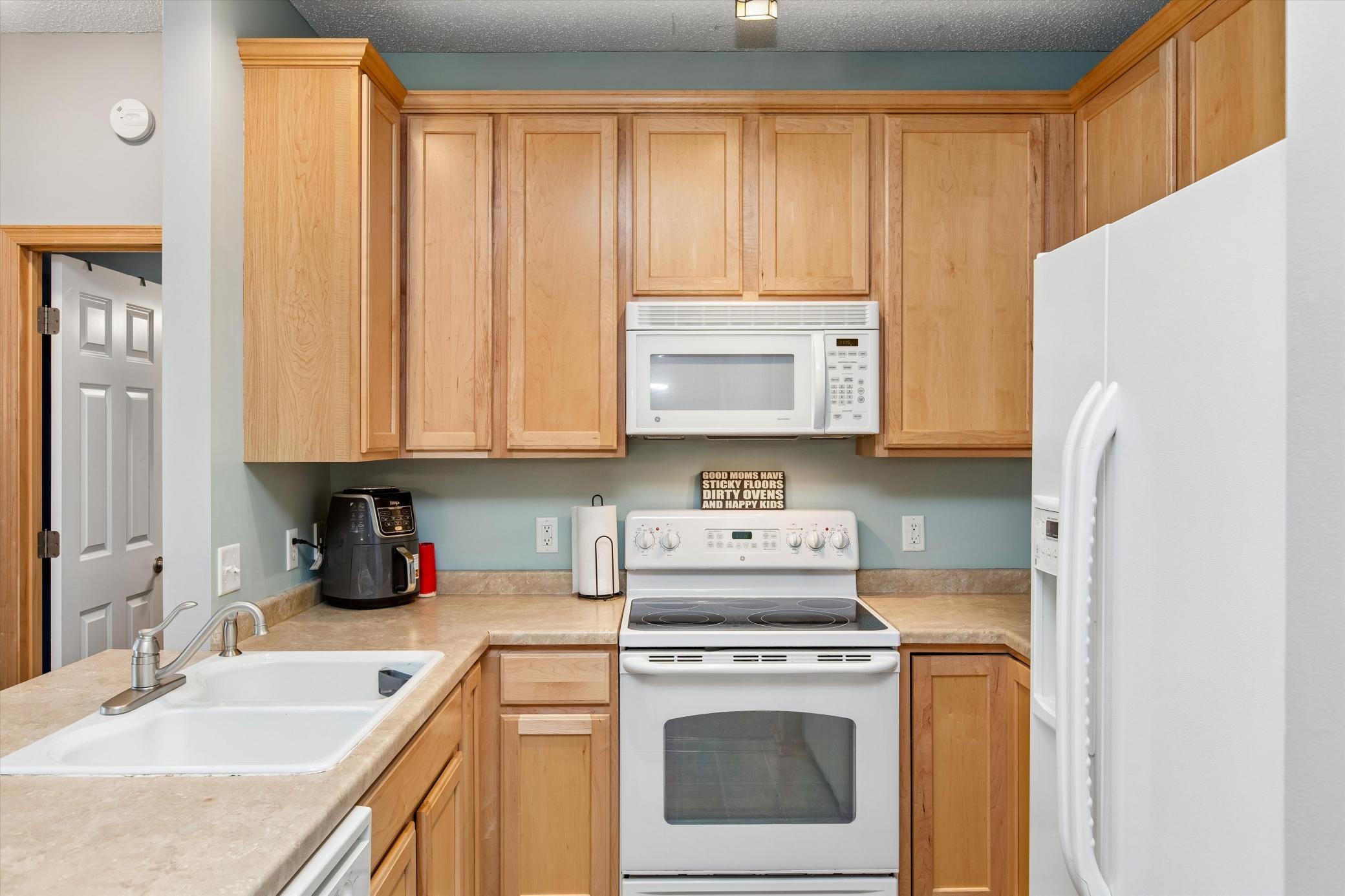 5th image of 6727 Pine Crest Trl S, Cottage Grove, MN 55016 | MLS# 7102736