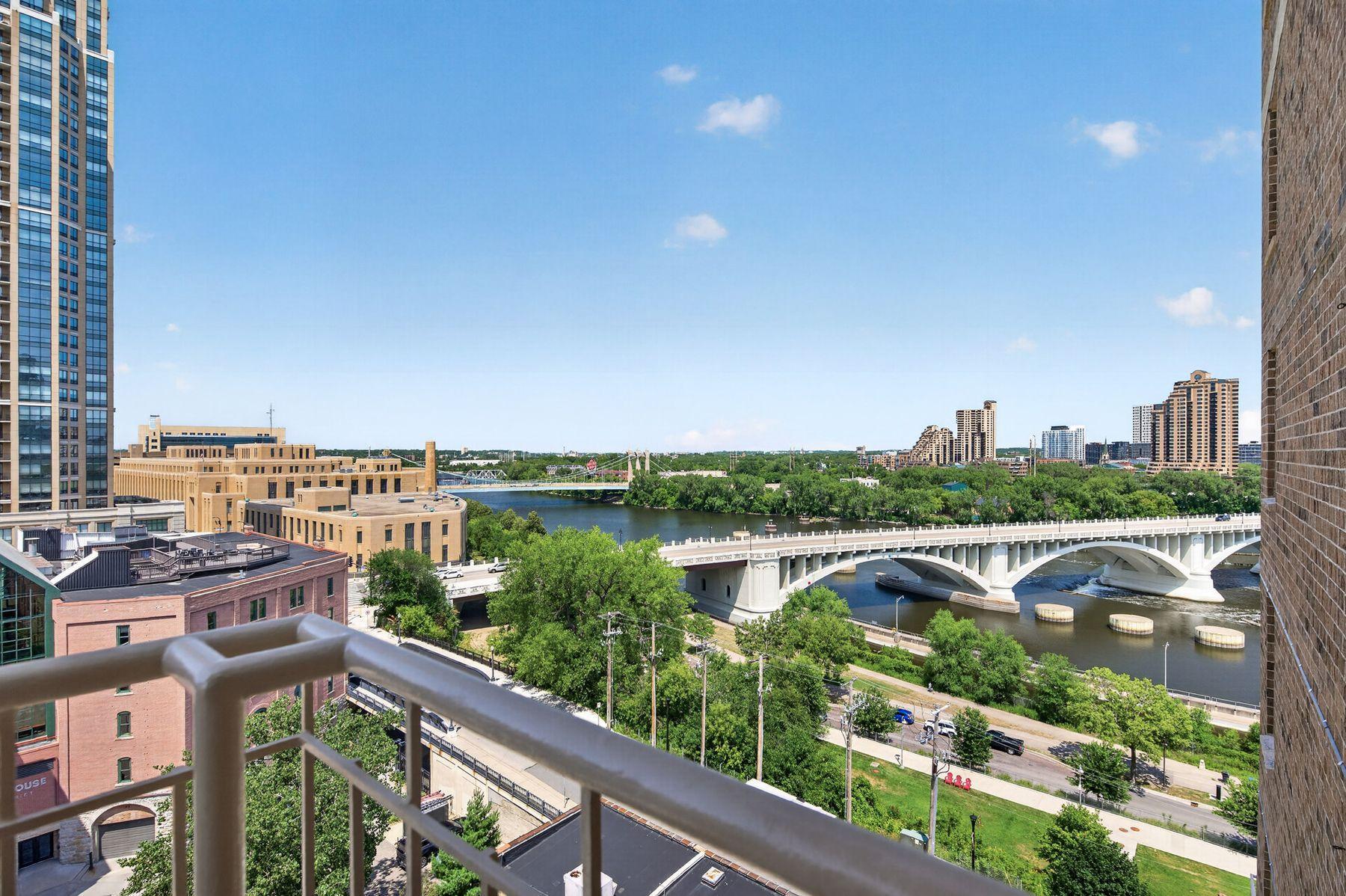 1st image of 401 S 1St St #1023, Minneapolis, MN 55401 | MLS# 7102834
