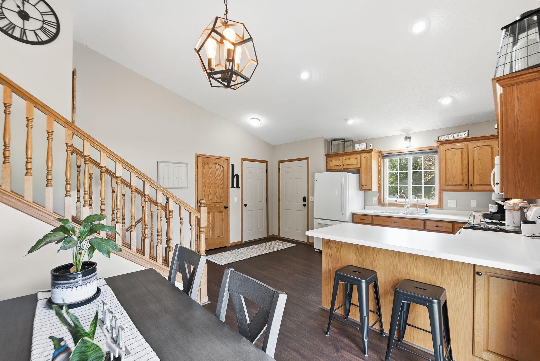5th image of 335 Pheasant Dr, Sartell, MN 56377 | MLS# 7102901