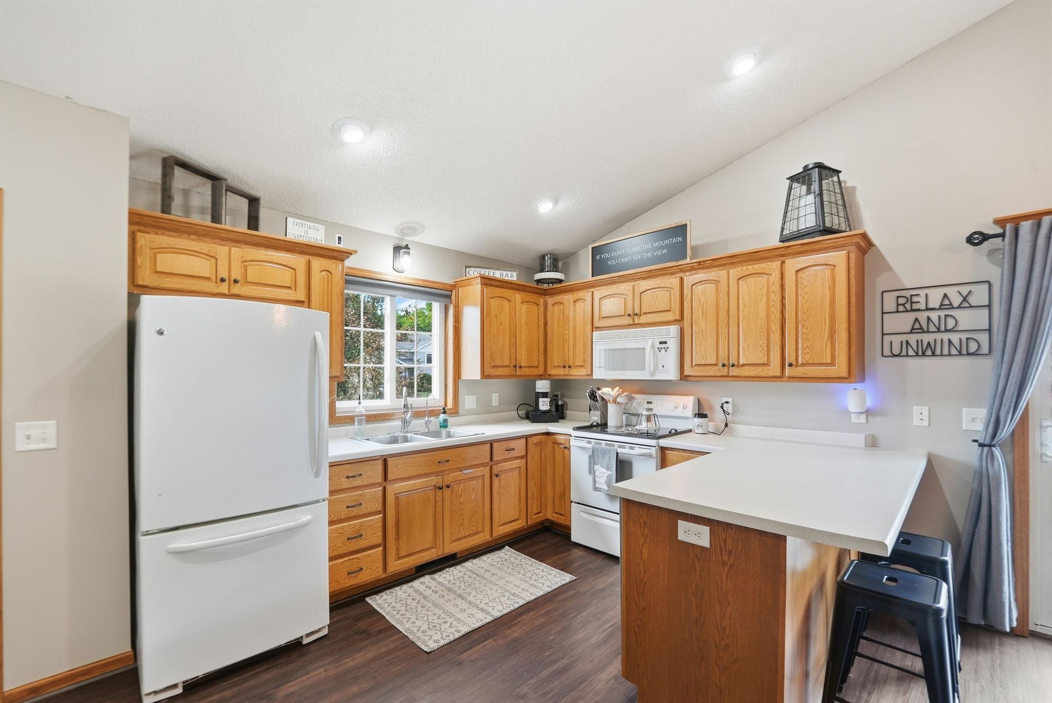 2nd image of 335 Pheasant Dr, Sartell, MN 56377 | MLS# 7102901