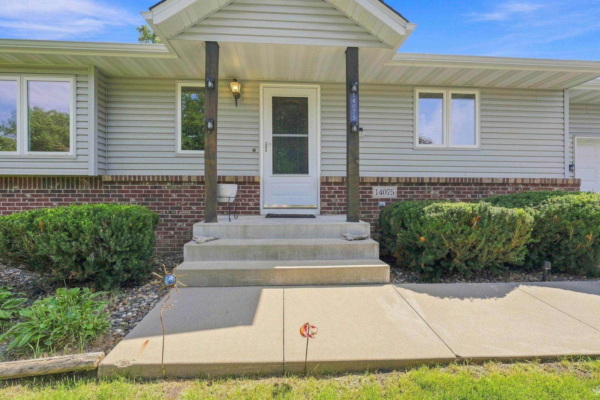 3rd image of 14075 Natchez Ave, Savage, MN 55378 | MLS# 7103256