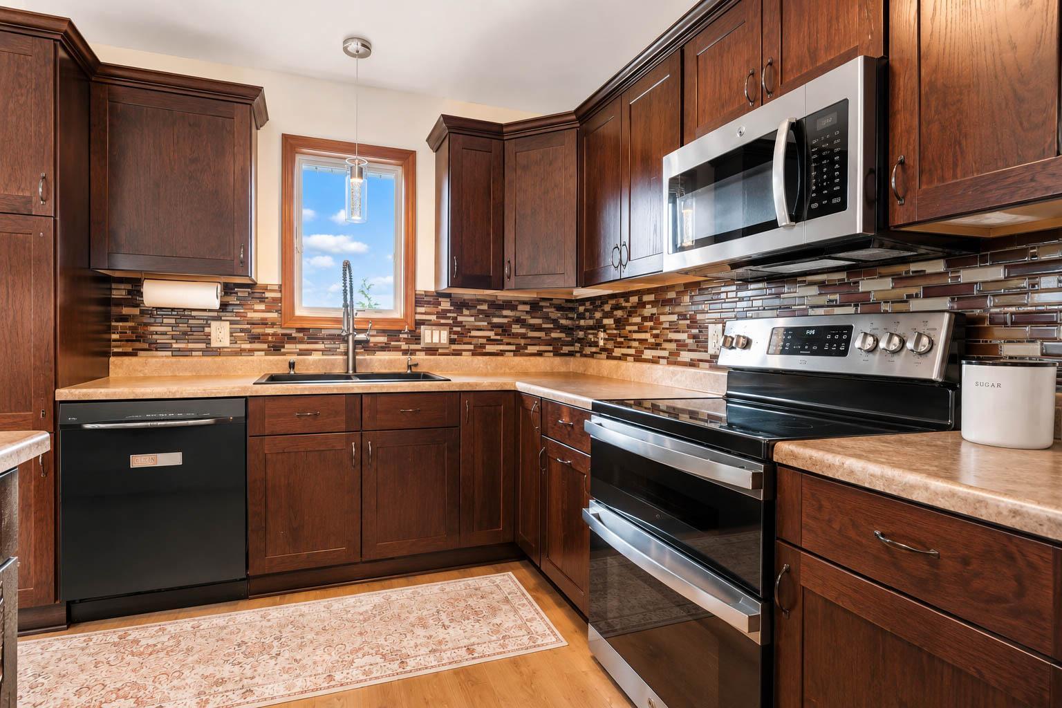 5th image of 117 Pinehurst Dr, Mankato, MN 56001 | MLS# 7103259