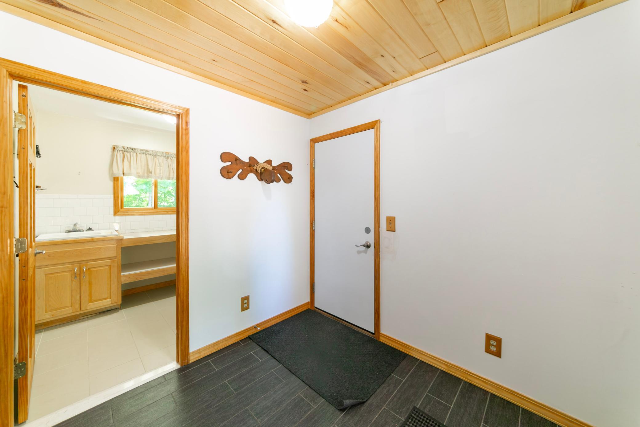 2nd image of 23354 Stark Rd, Cohasset, MN 55721 | MLS# 7103306