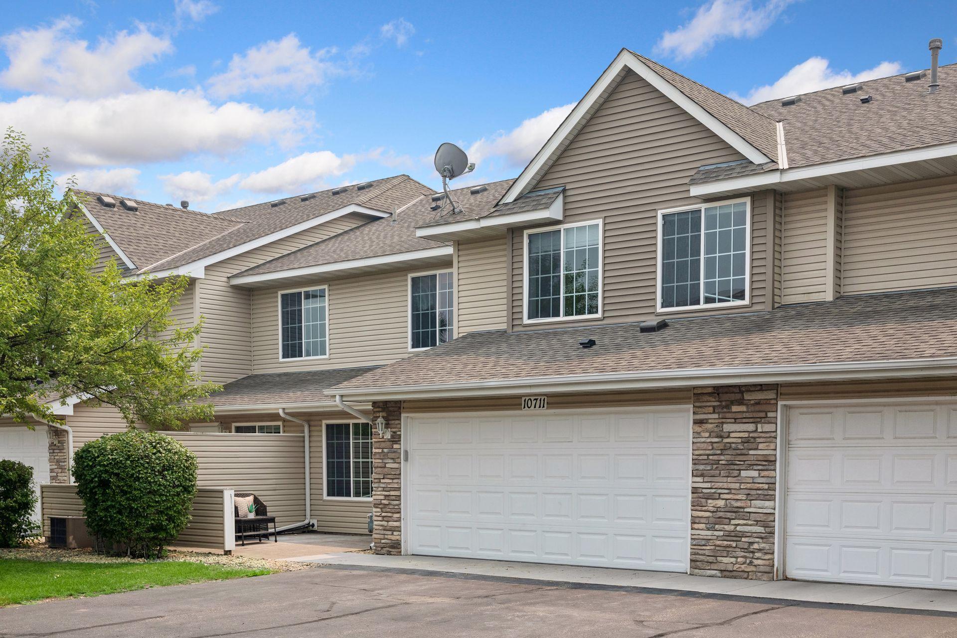 2nd image of 10711 Unity Ln N, Brooklyn Park, MN 55443 | MLS# 7103310