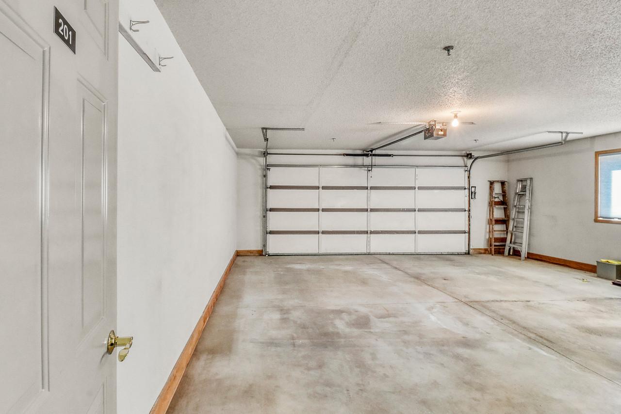 2nd image of 3201 14th St S, Moorhead, MN 56560