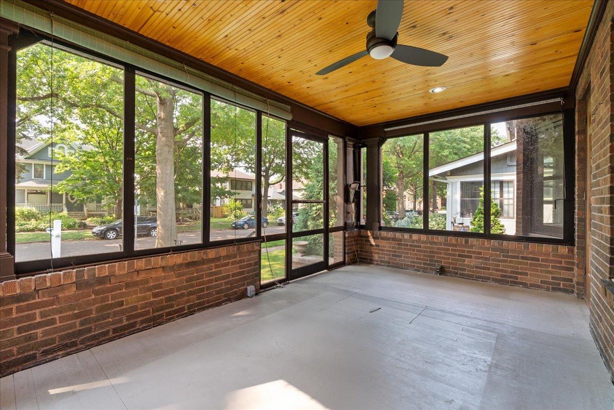 5th image of 887 Ashland Ave, Saint Paul, MN 55104 | MLS# 7103370