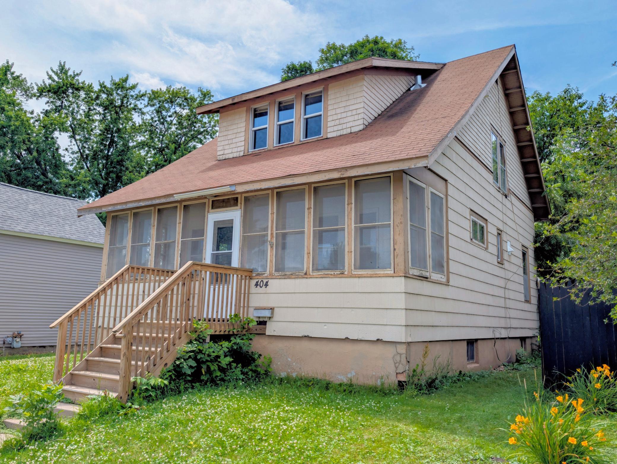1st image of 404 4th St Sw, Montgomery, MN 56069 | MLS# 7103534