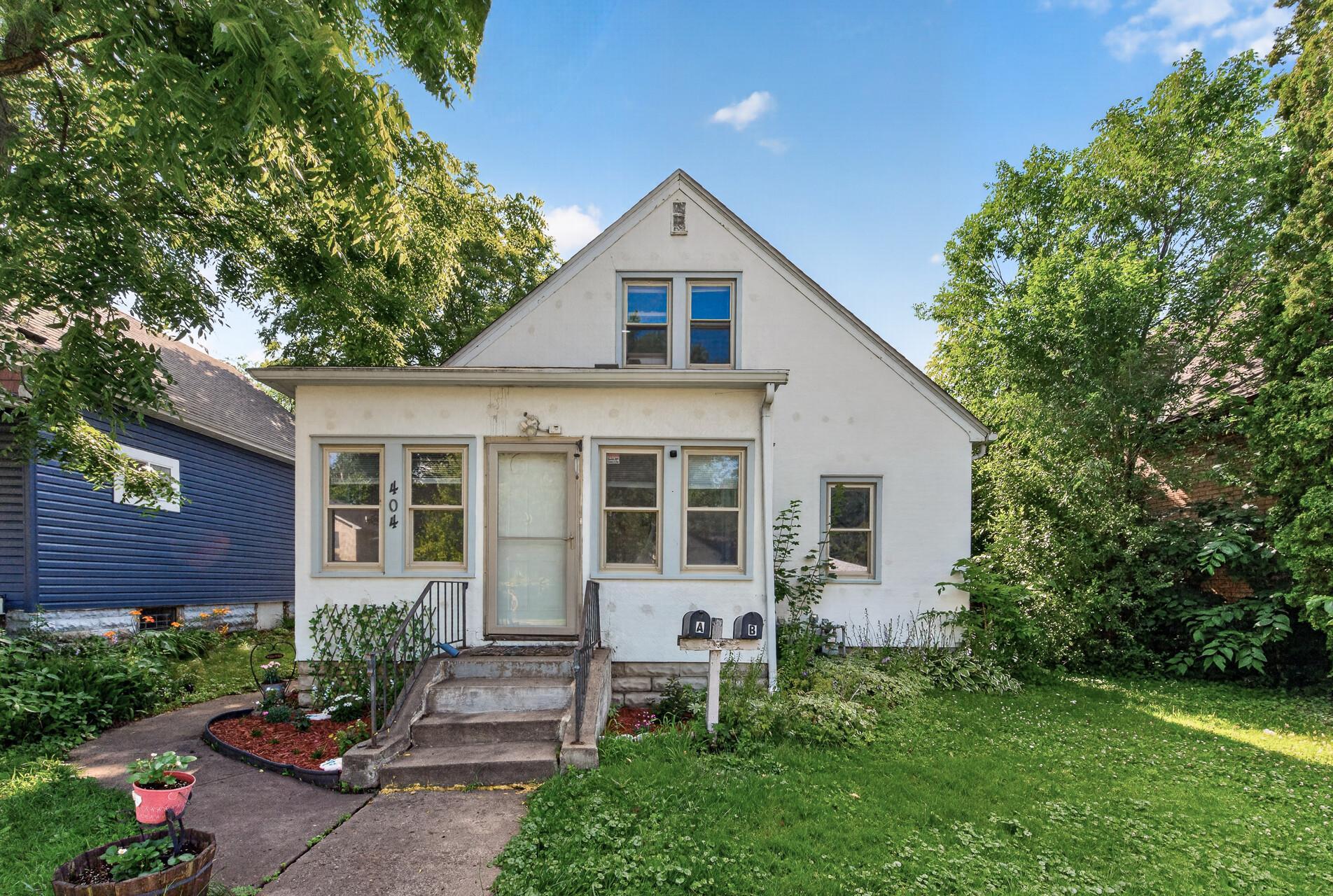 1st image of 404 1st Ave S, South Saint Paul, MN 55075 | MLS# 7103776