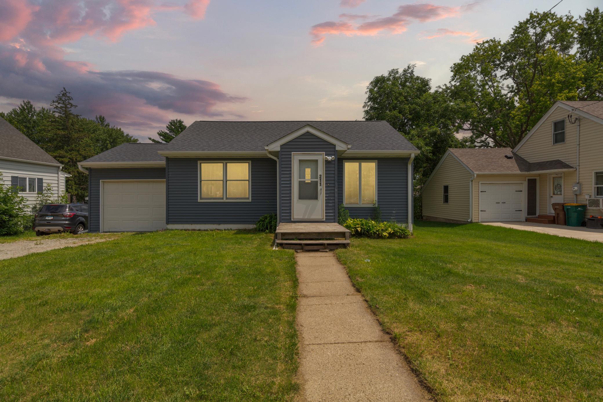 24th image of 211 Independence Ave S, Clarks Grove, MN 56016 | MLS# 7104054