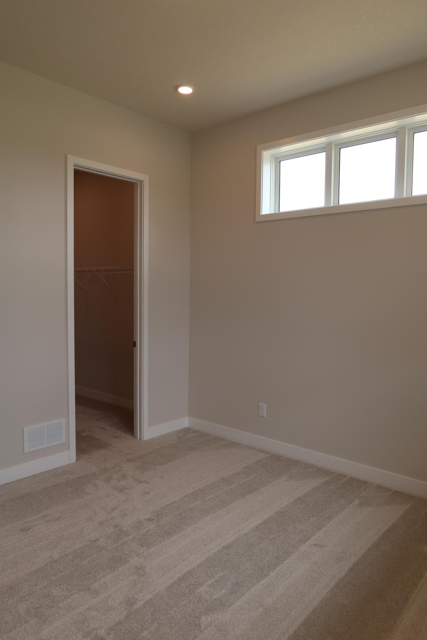 5th image of 17940 Greenwich Wy, Lakeville, MN 55044 | MLS# 7104063