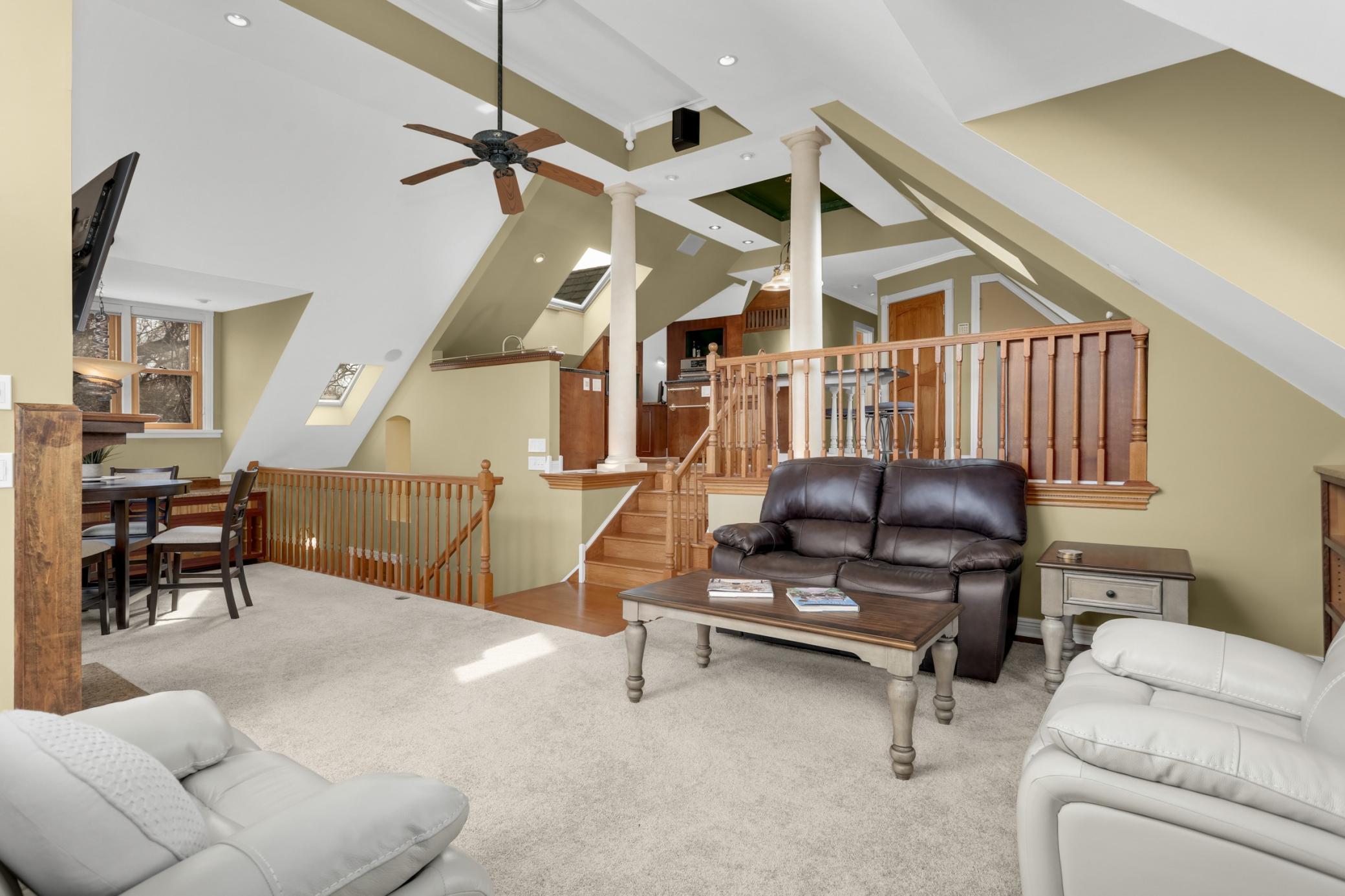 4th image of 148 Nina St, St. Paul, MN 55102