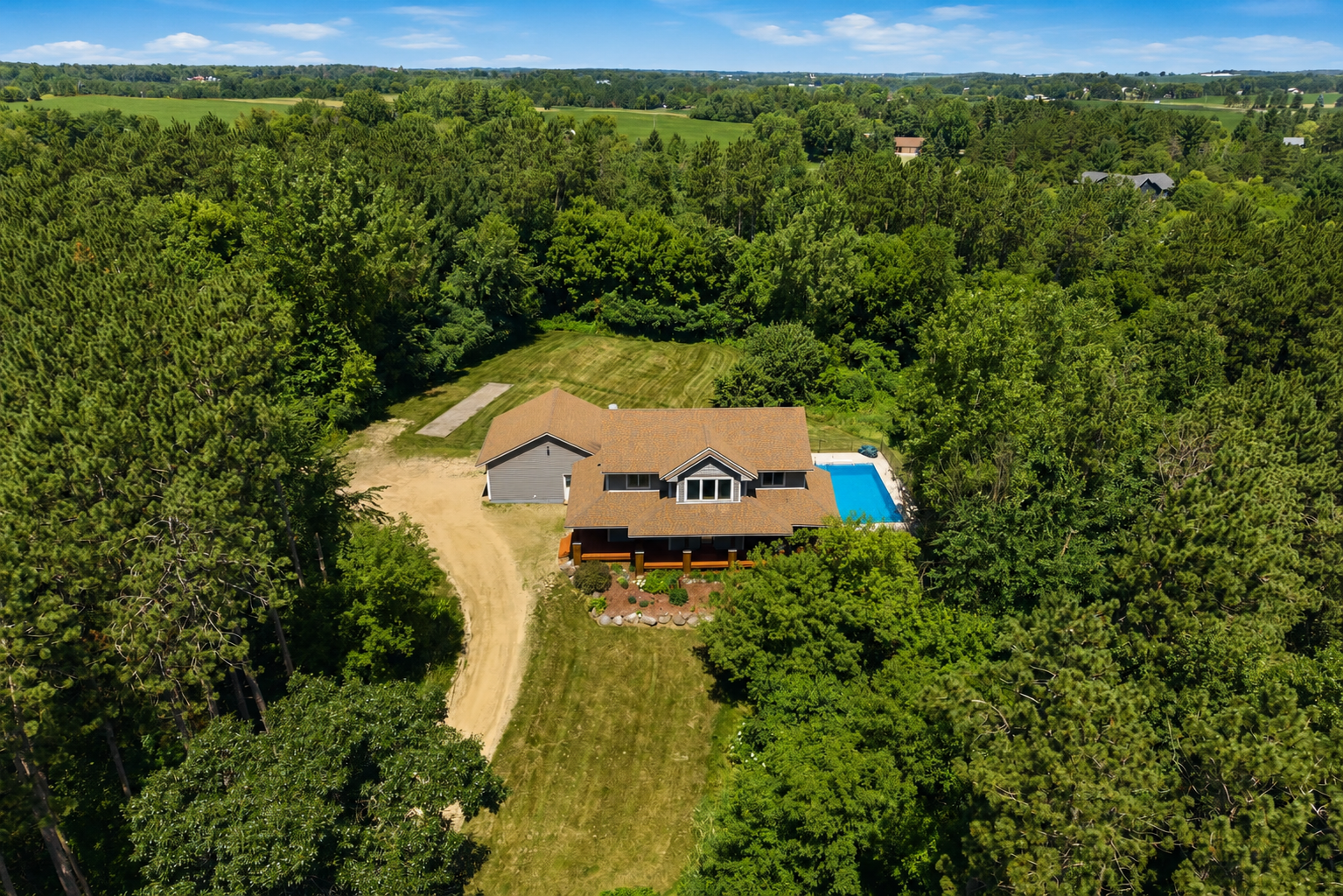 3rd image of 650 222Nd Ave, Somerset, WI 54025 | MLS# 7104123