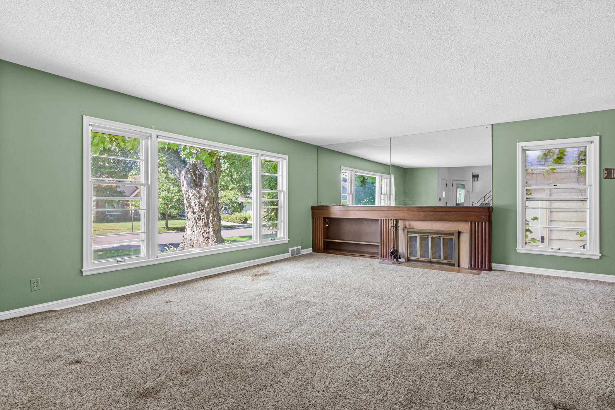 Homes for sale in Falcon Heights, MN | 1531 Idaho Ave W, Falcon Heights, MN 55108 | MLS# 7104215