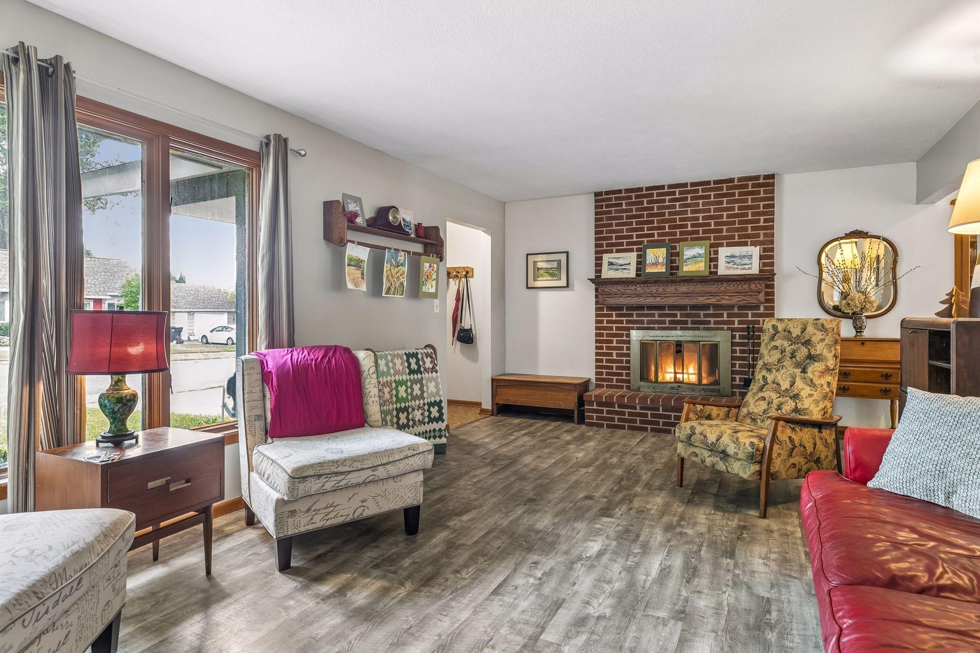 5th image of 711 Saint Croix St N, Hudson, WI 54016 | MLS# 7104224
