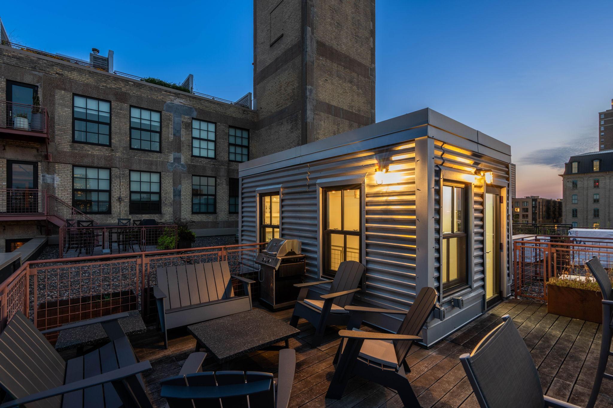 5th image of 117 Portland Ave, Minneapolis, MN 55401