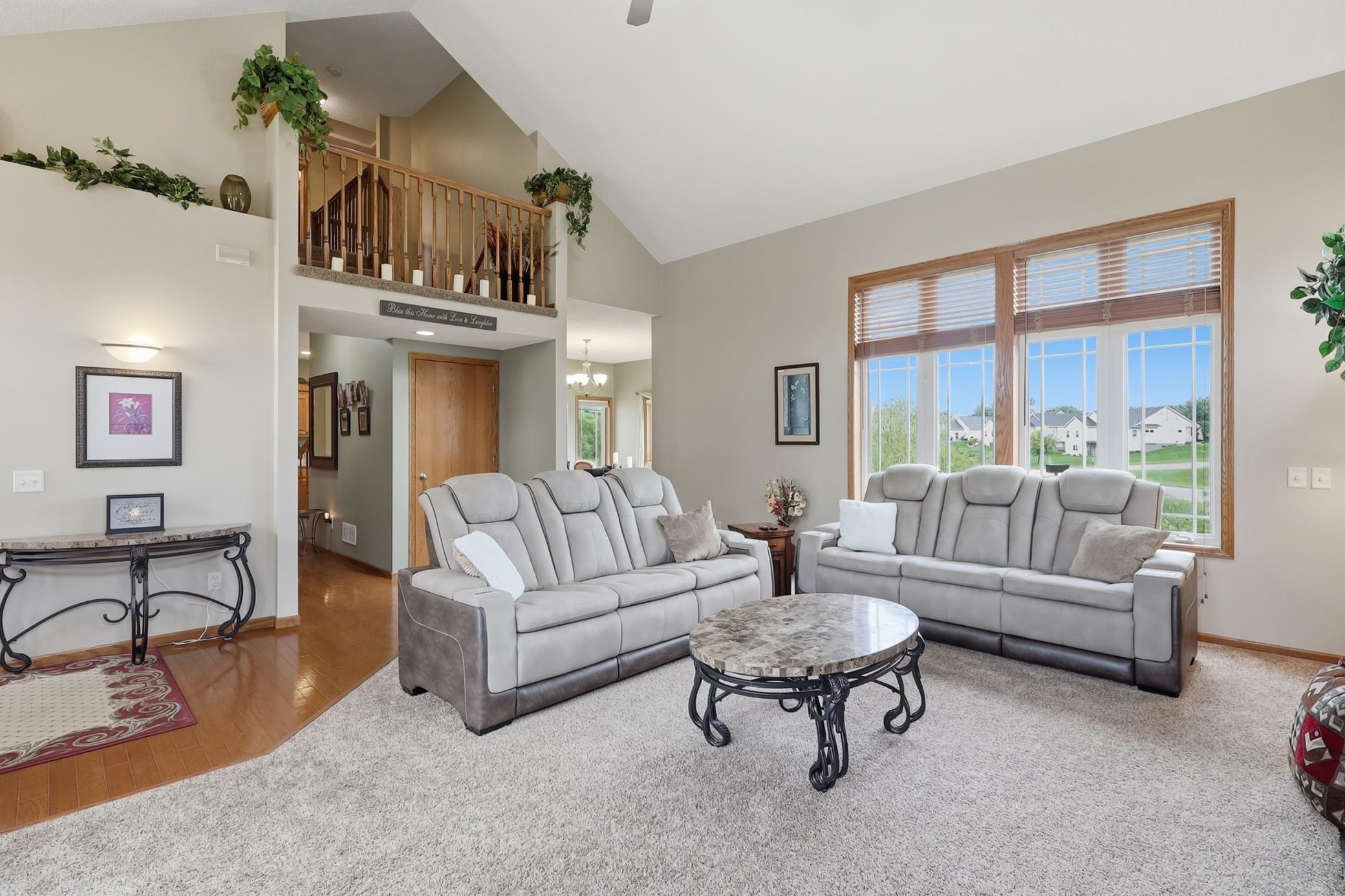 4th image of 375 Rowena Ct S, Elko New Market, MN 55054 | MLS# 7104347