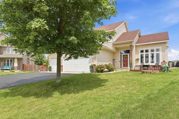 2nd image of 375 Rowena Ct S, Elko New Market, MN 55054 | MLS# 7104347