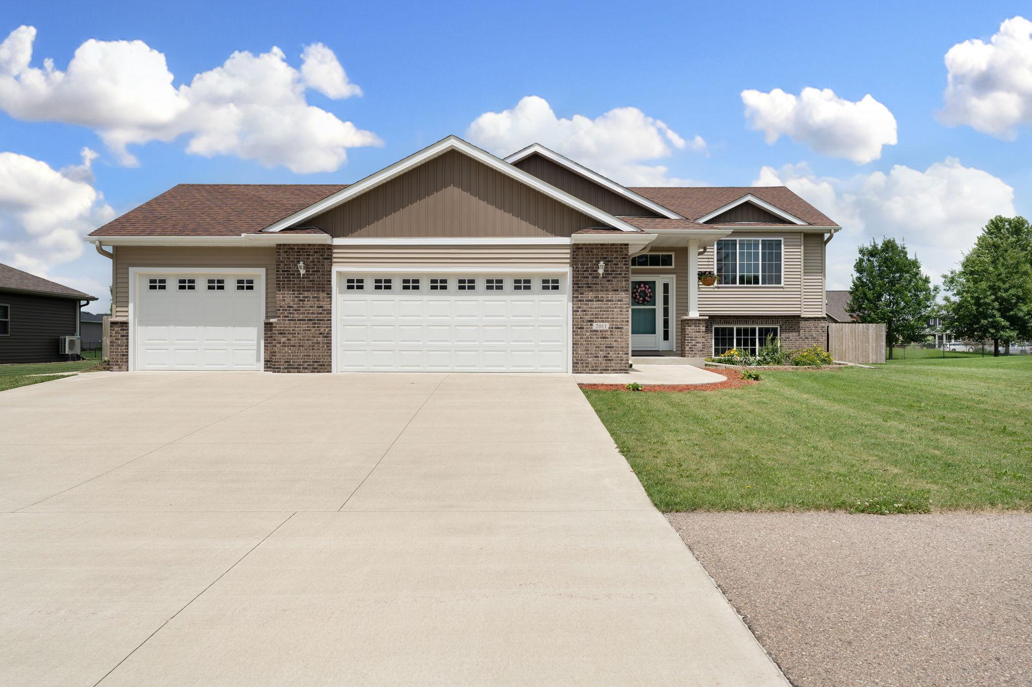 2nd image of 2011 12th Ave Ne, Austin, MN 55912 | MLS# 7104358