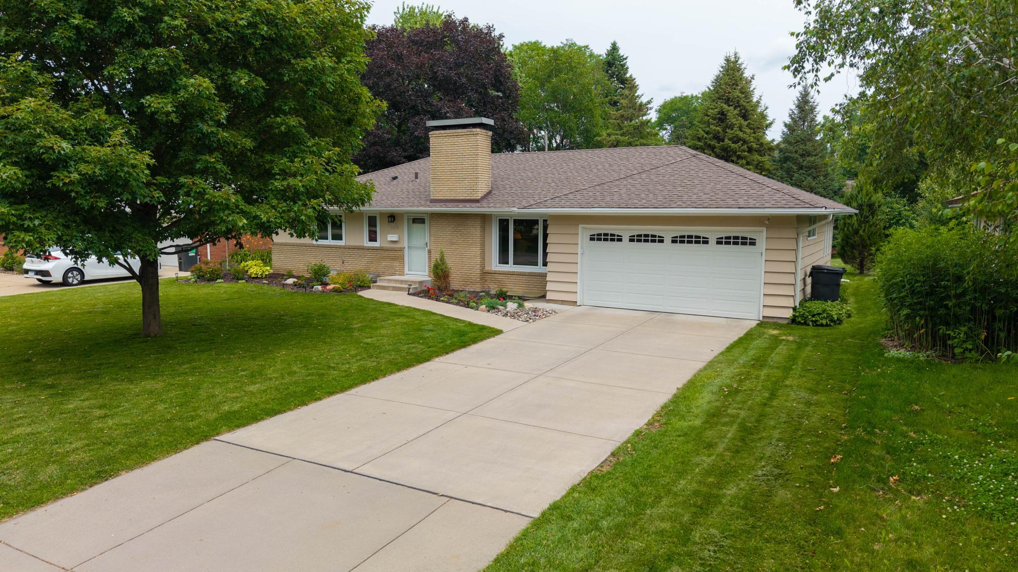 2nd image of 3314 Belden Dr Ne, Saint Anthony, MN 55418 | MLS# 7104437