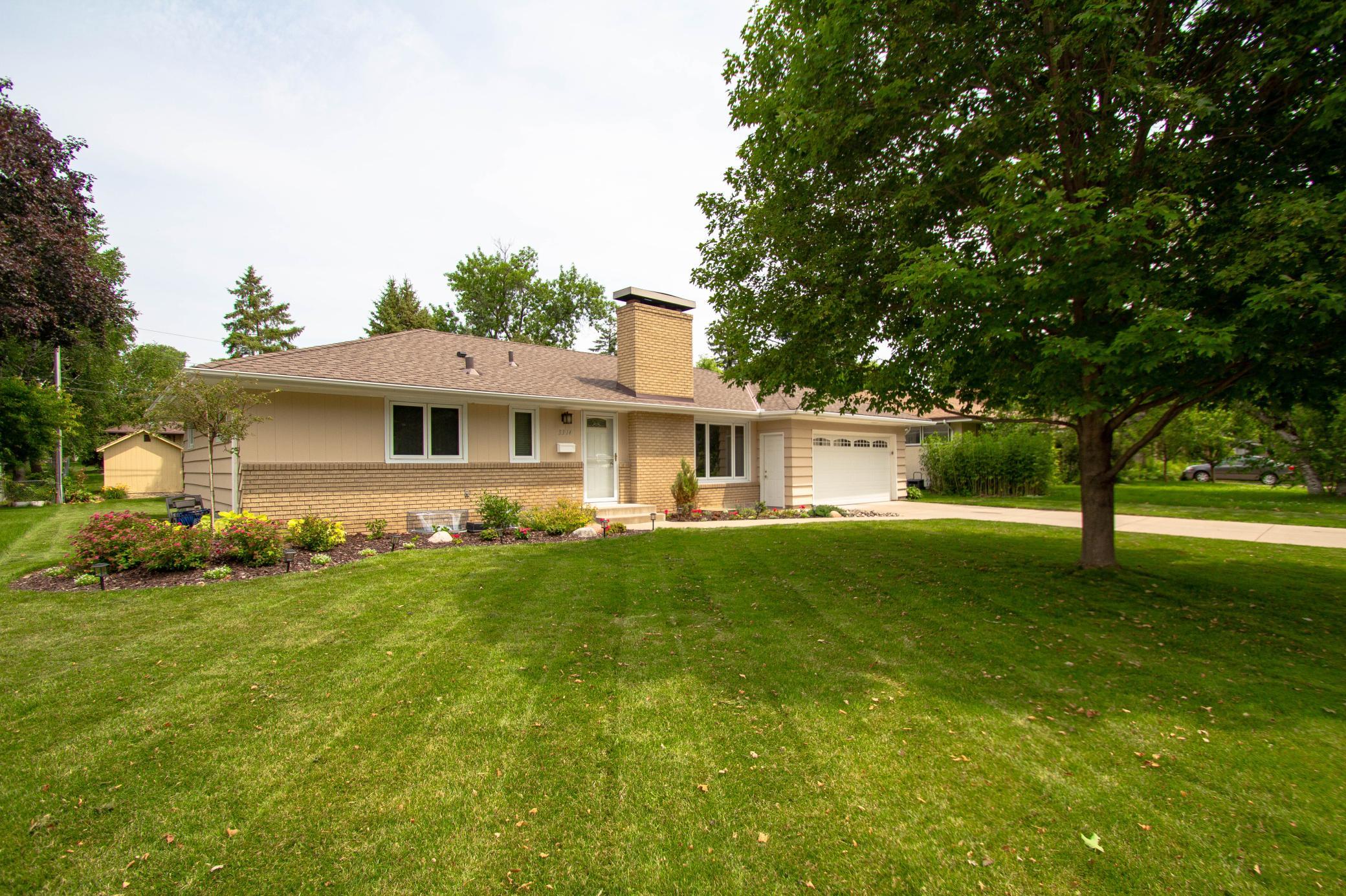 1st image of 3314 Belden Dr Ne, Saint Anthony, MN 55418 | MLS# 7104437