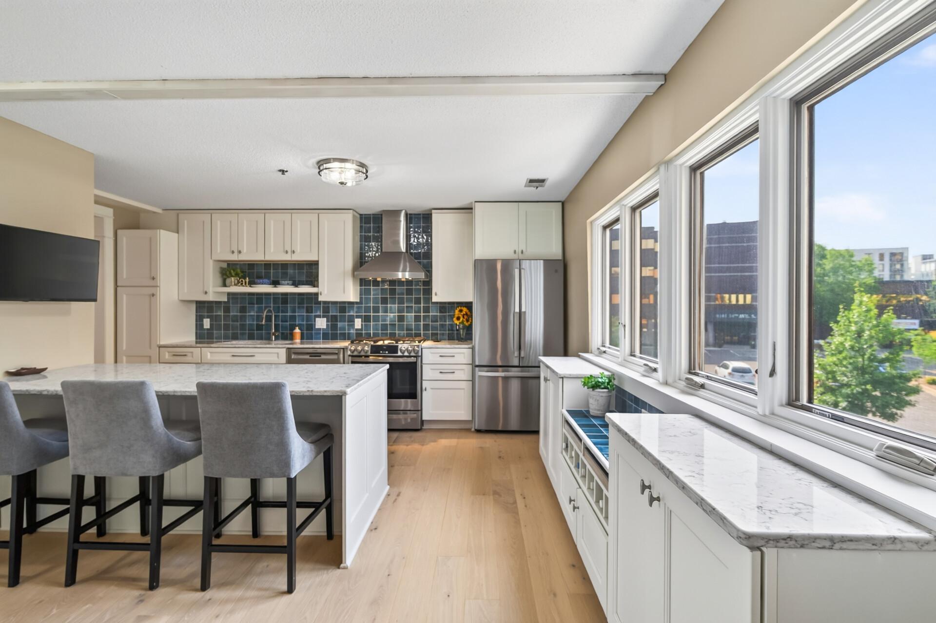 4th image of 8121 34Th Ave S #301, Bloomington, MN 55425 | MLS# 7104448