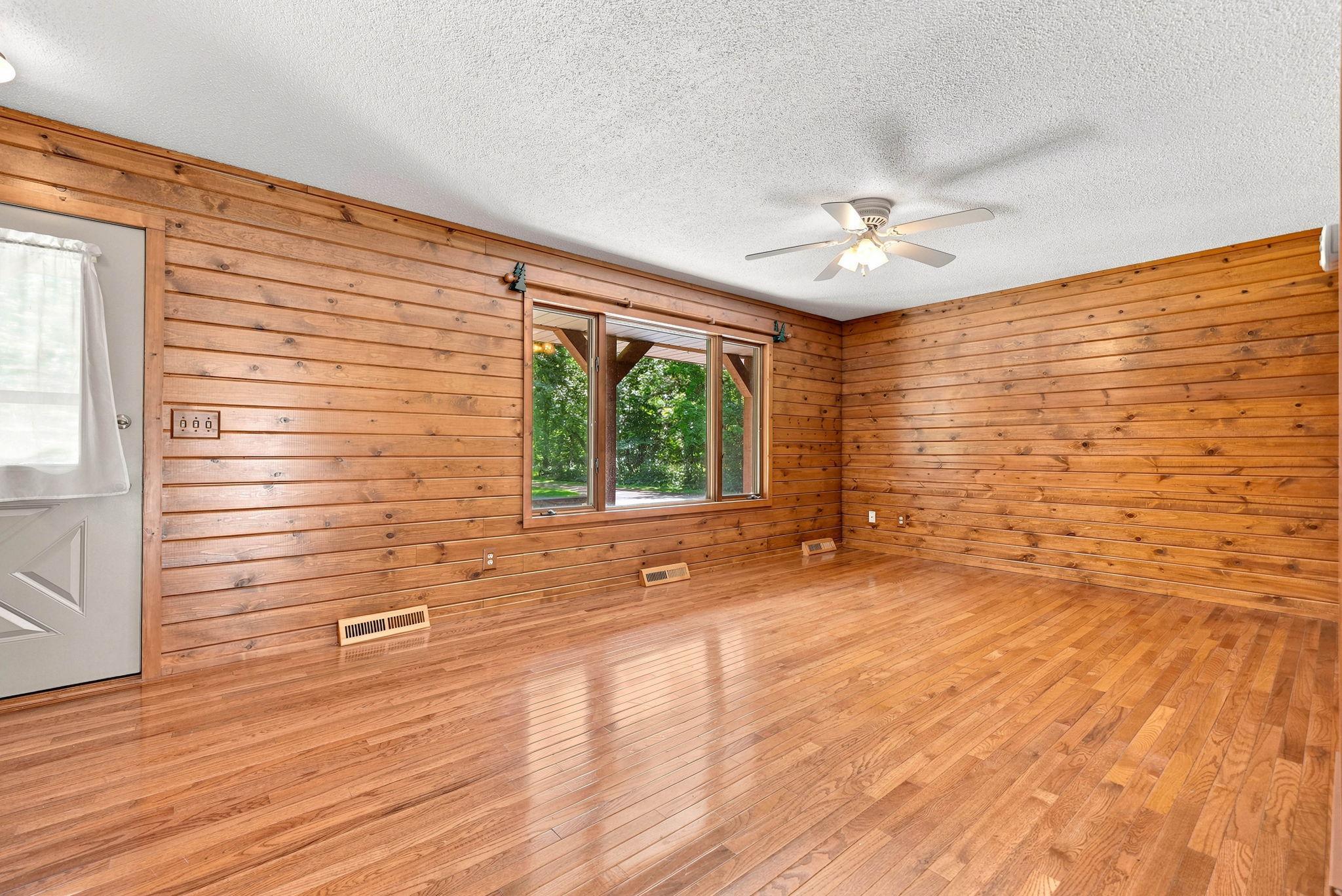 5th image of 9799 Hwy 23 Ne, Foley, MN 56329 | MLS# 7104462