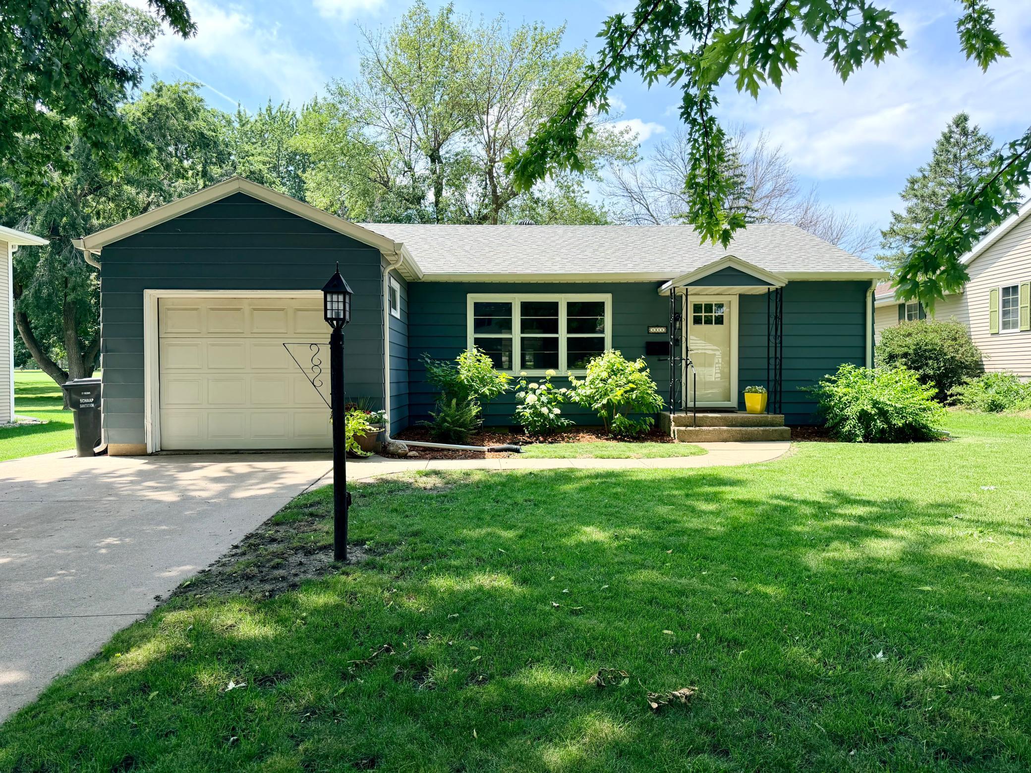 1st image of 1311 Elmwood Ave, Worthington, MN 56187 | MLS# 7104517
