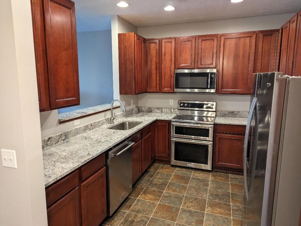 5th image of 4940 Underwood Ln N #4940D, Plymouth, MN 55442 | MLS# 7104527