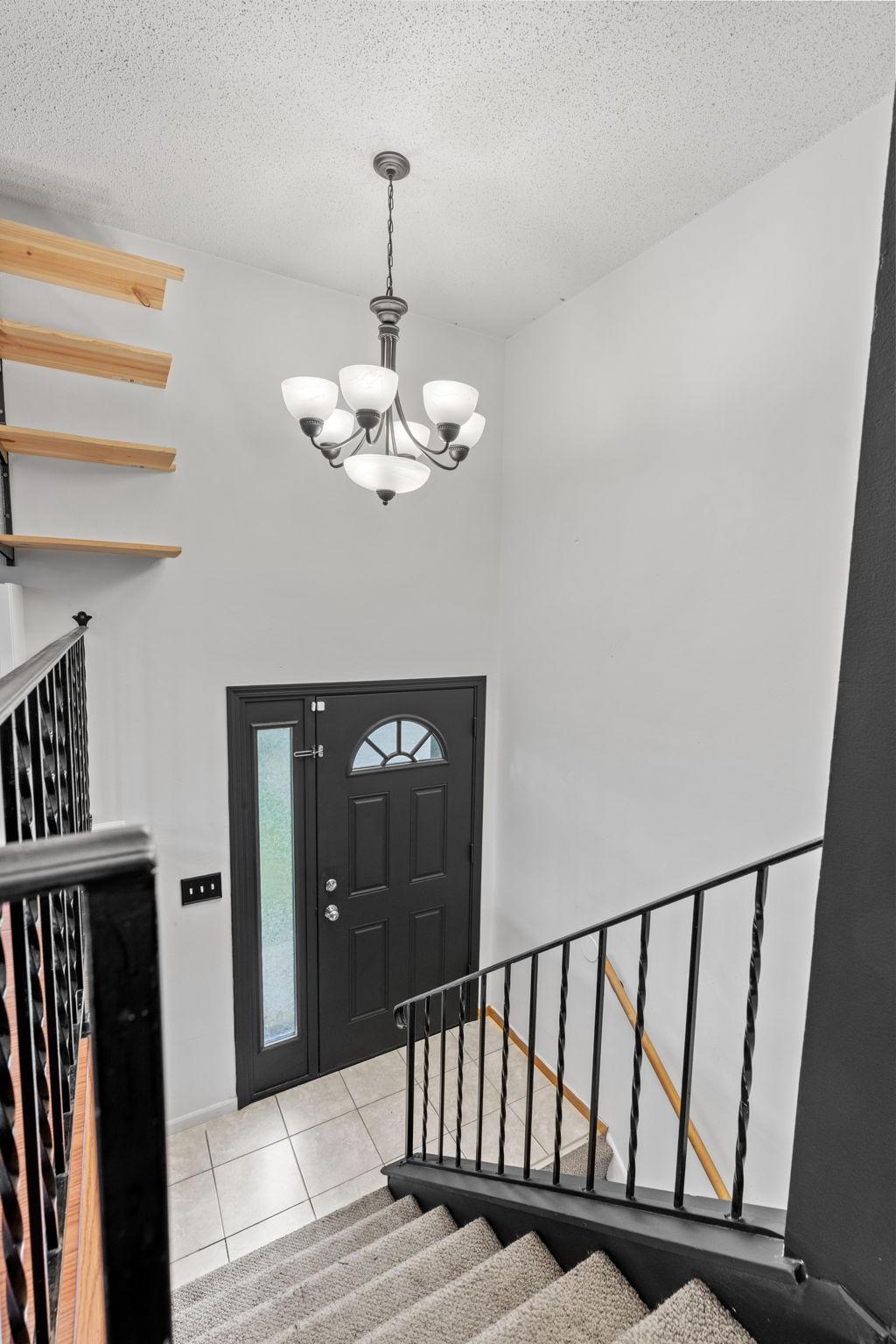 3rd image of 7792 Yucca Ln N, Maple Grove, MN 55311 | MLS# 7104563