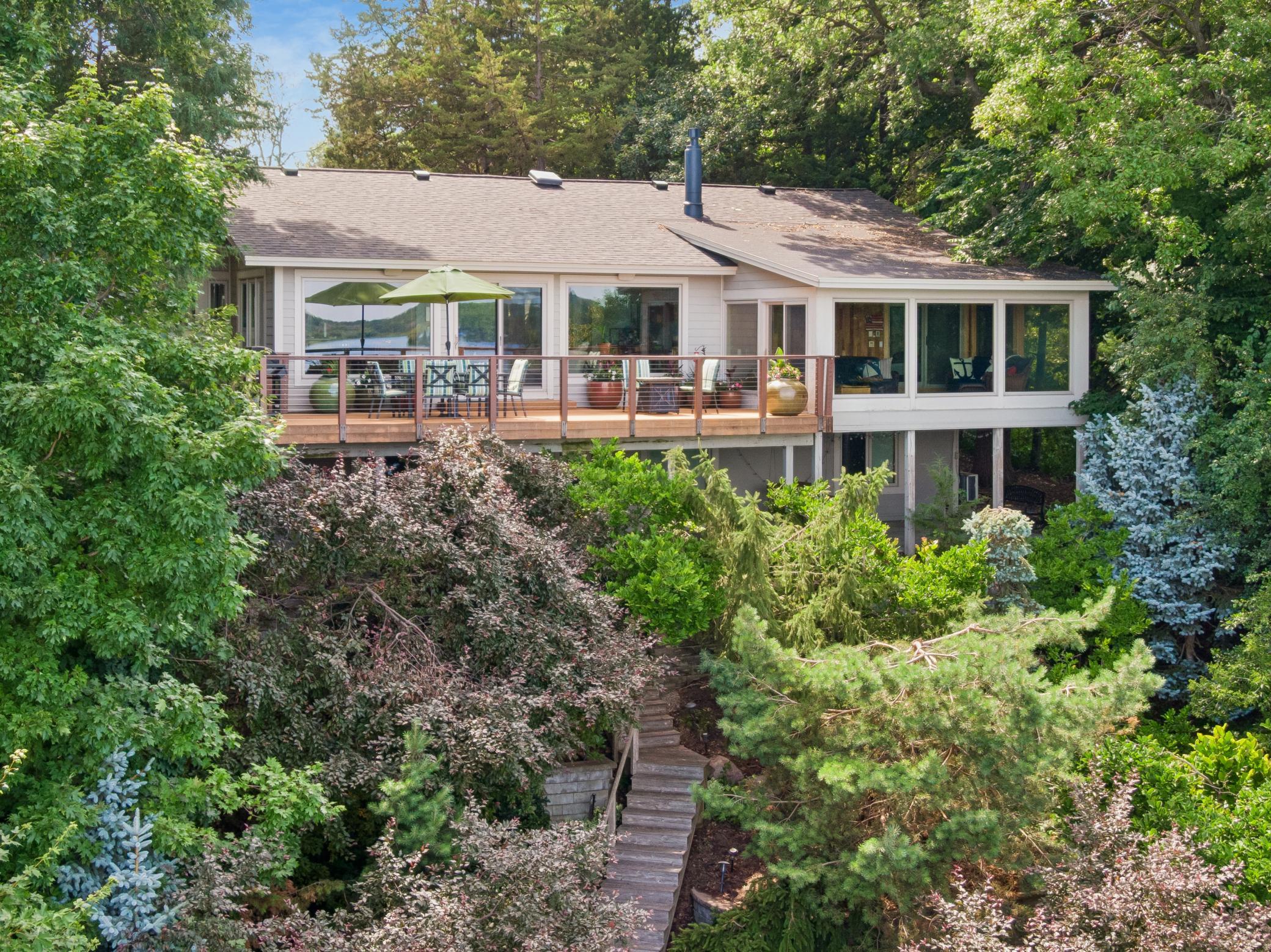 3rd image of 3890 Lone Cedar Ln, Chaska, MN 55318 | MLS# 7104597