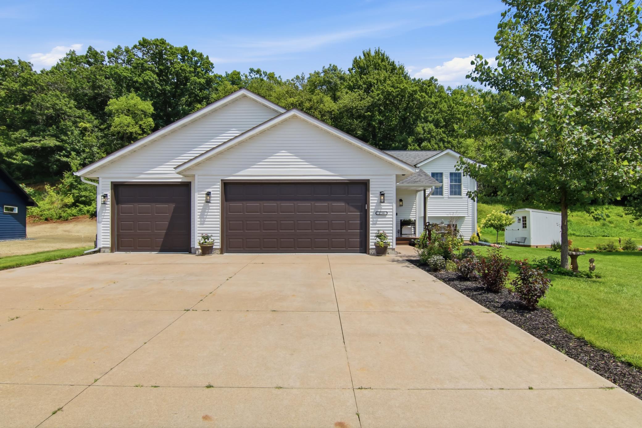 2nd image of 3798 Nicholas Dr, Menomonie, WI 54751 | MLS# 7104610