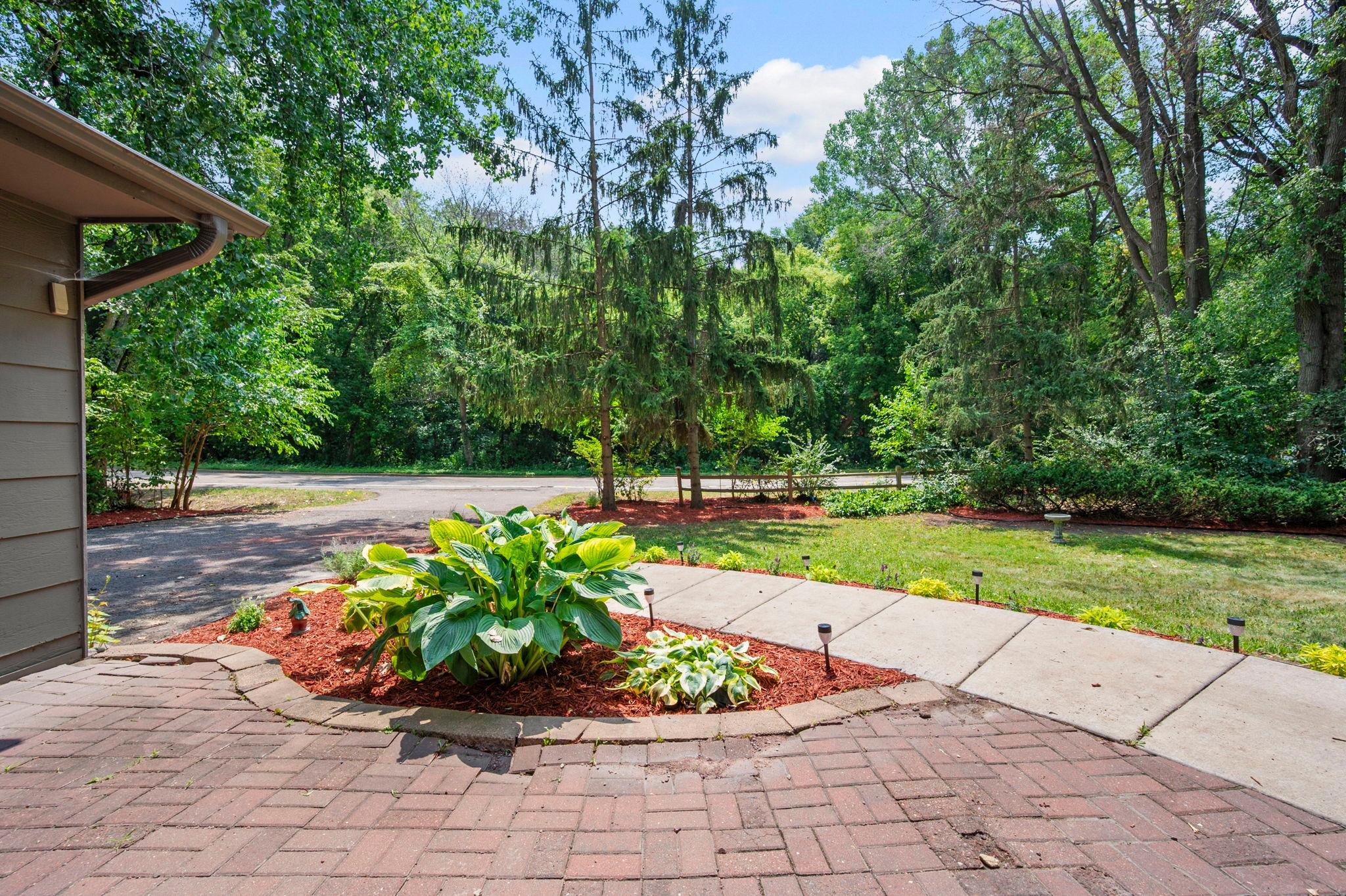 Photo 50 of Single family home for sale at 2304 150th Street W, Burnsville, MN 55306 | MLS# 7104628 | Listing updated on 2026-09-04