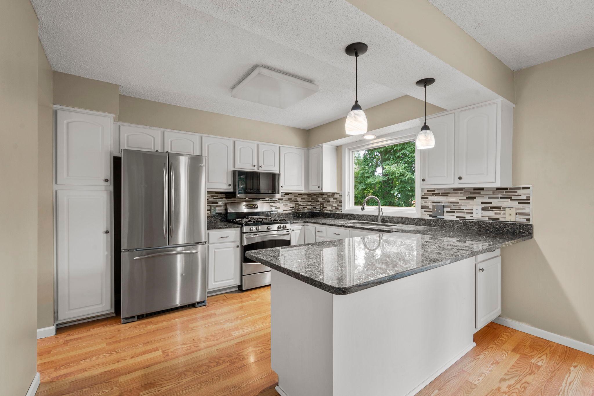 Photo 4 of Single family home for sale at 2304 150th Street W, Burnsville, MN 55306 | MLS# 7104628 | Listing updated on 2026-09-04