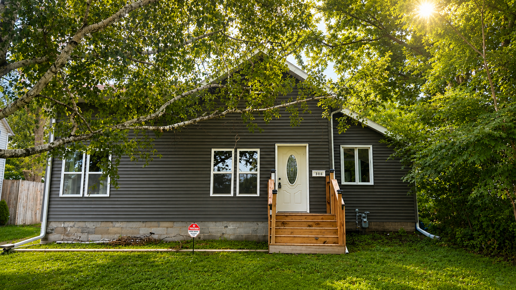 1st image of 306 N Hampton St, Fairmont, MN 56031 | MLS# 7104641