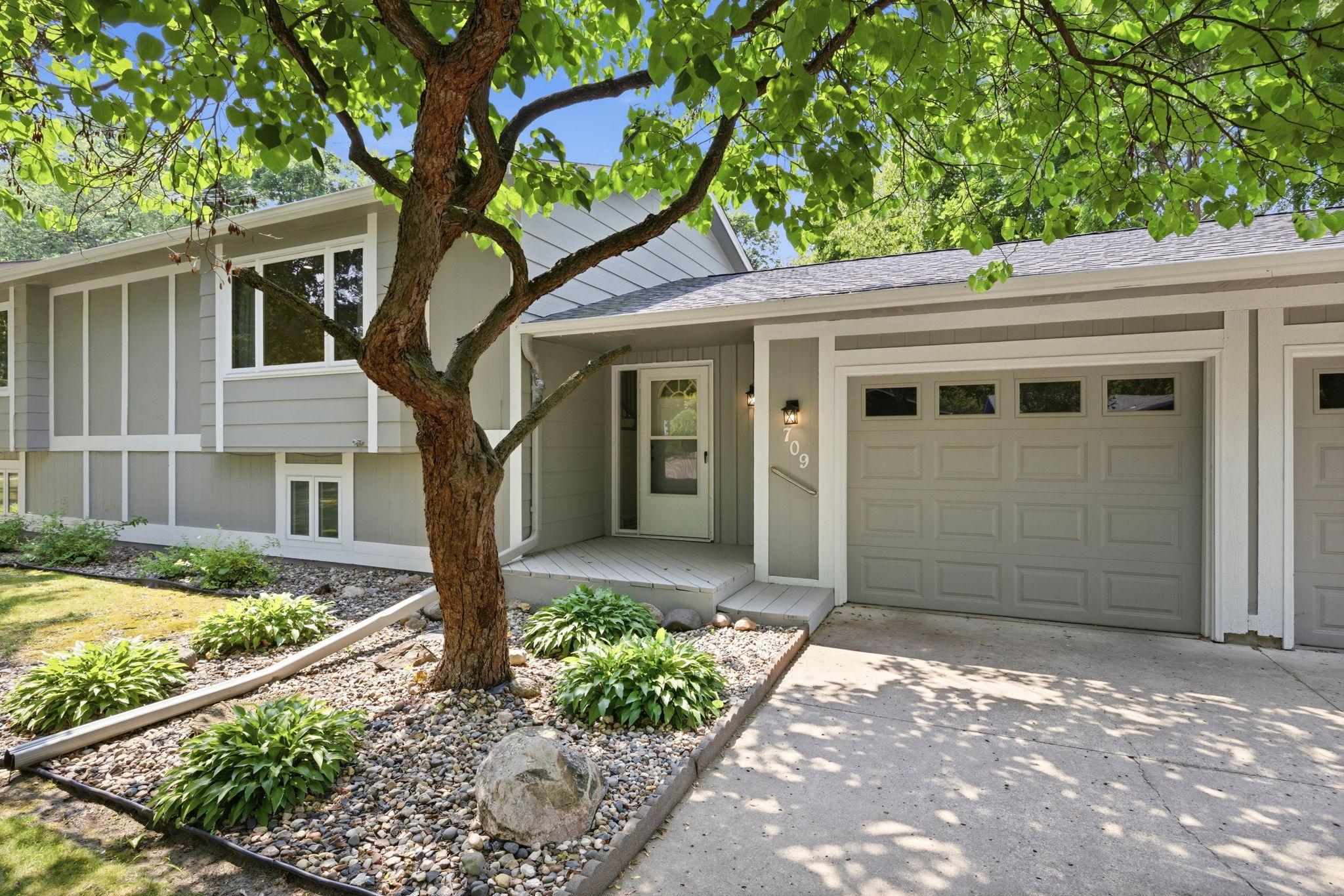 2nd image of 709 Nixon Ave Se, Watertown, MN 55388 | MLS# 7104717