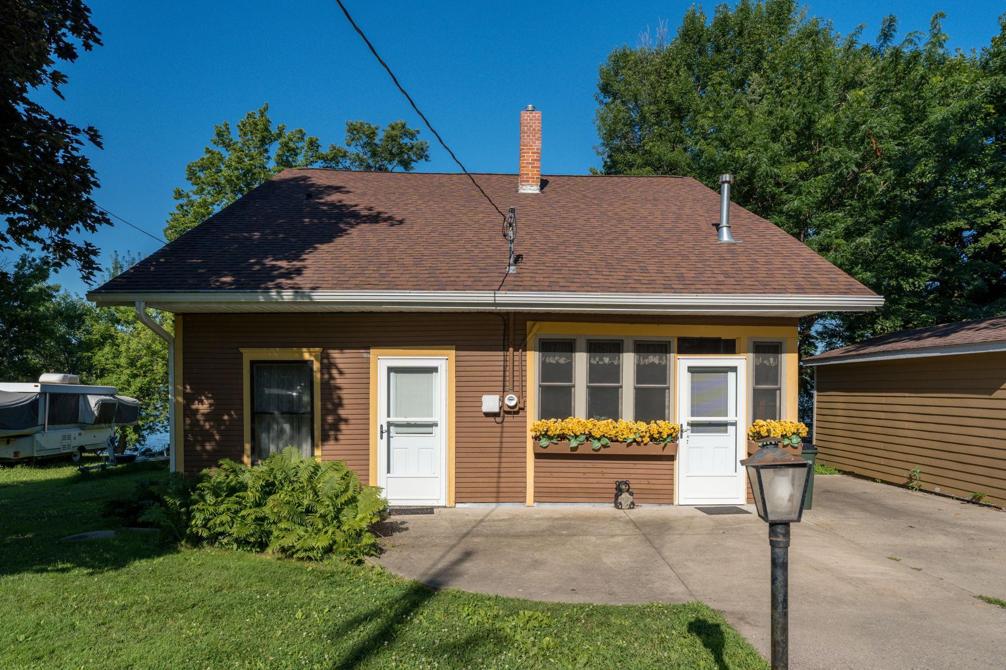 1st image of 911 Reed St N, Waterville, MN 56096 | MLS# 7104740