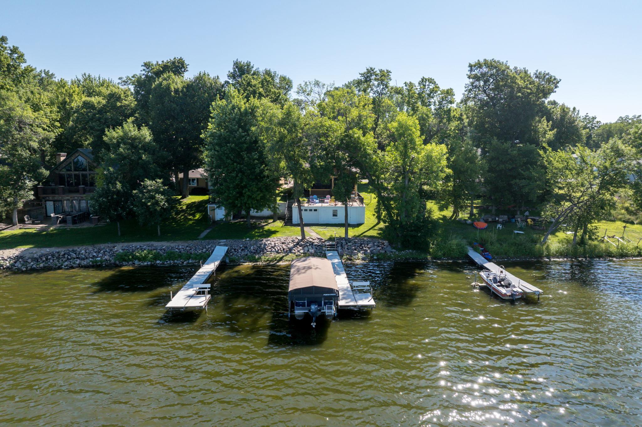 2nd image of 911 Reed St N, Waterville, MN 56096 | MLS# 7104740