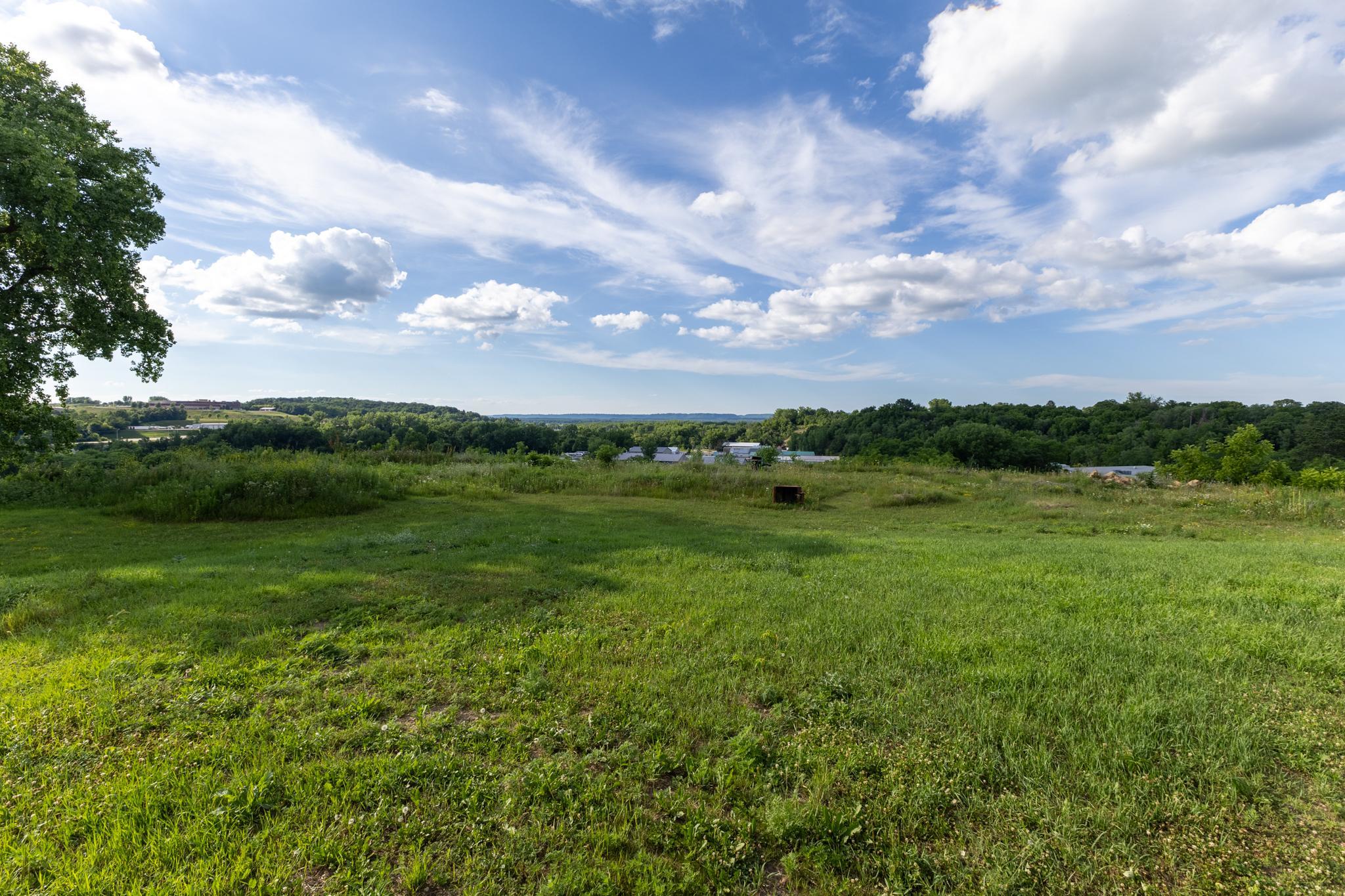 4th image of 1330 Hillside Dr, Red Wing, MN 55066 | MLS# 7104937
