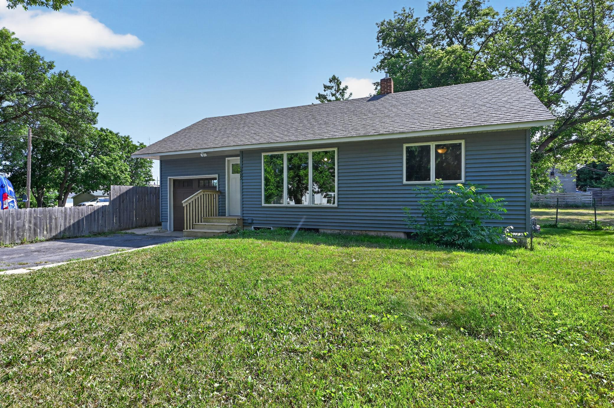 1st image of 1405 Fillmore St, Alexandria, MN 56308 | MLS# 7104941