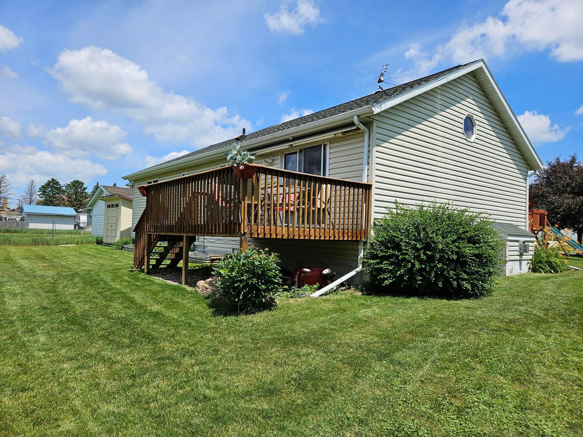 4th image of 712 Mlinar Ave, Spring Valley, MN 55975 | MLS# 7105071
