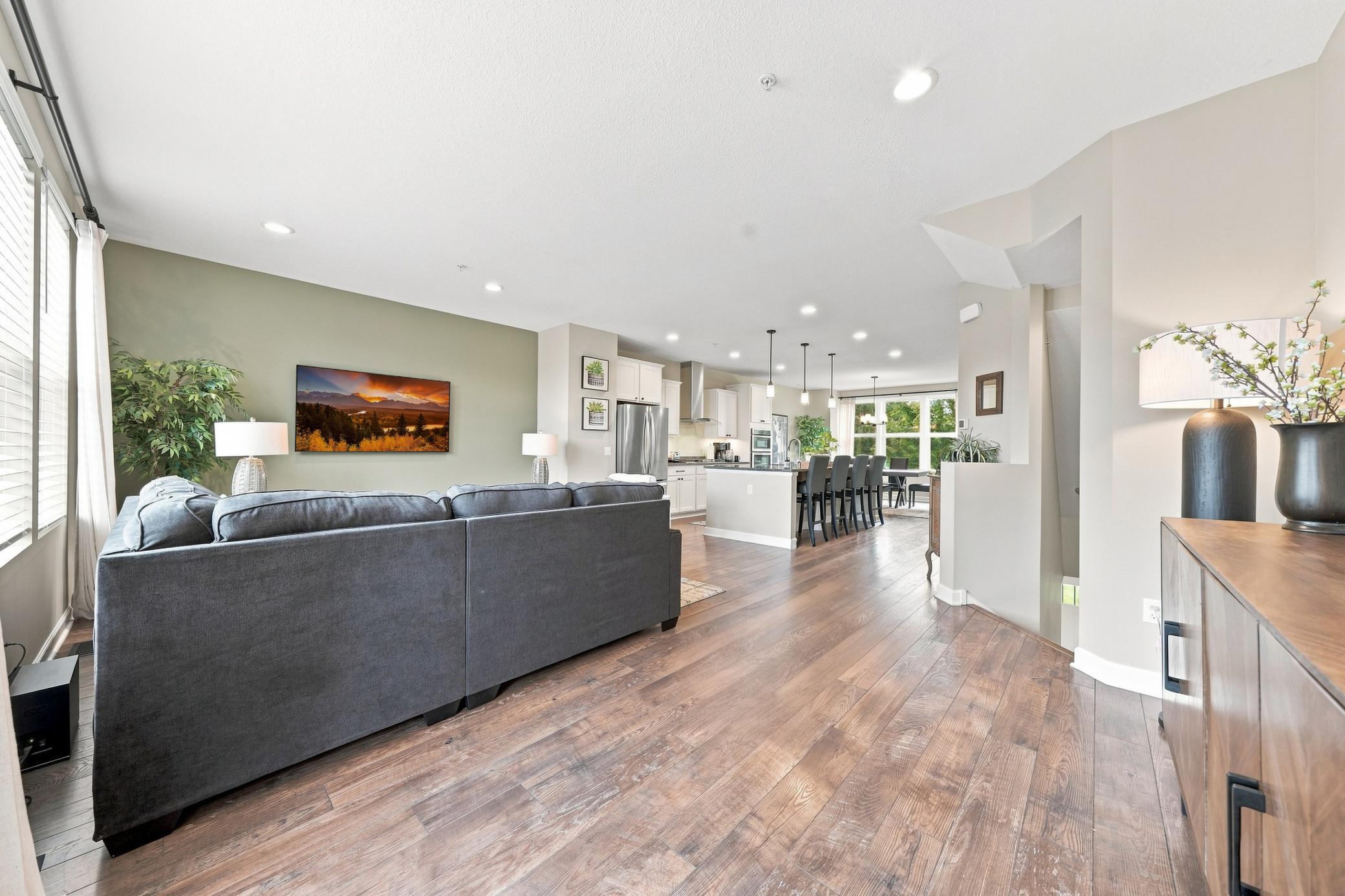 4th image of 537 Satori Wy, Chaska, MN 55318 | MLS# 7105090