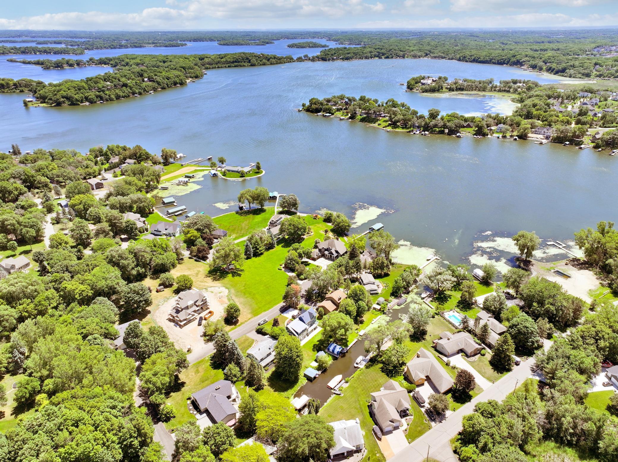 2nd image of 3270 Williams Ln, Mound, MN 55364 | MLS# 7105121