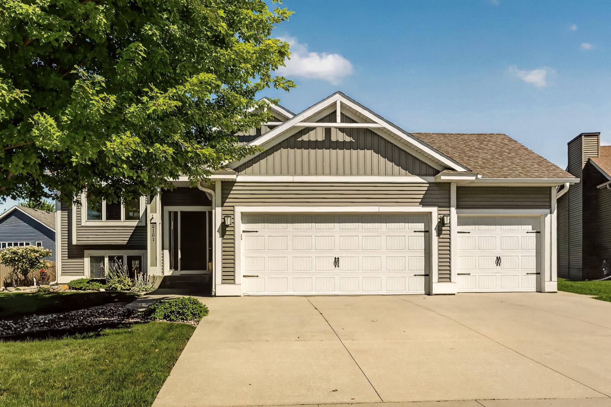 4th image of 2101 Starburst Dr Sw, Rochester, MN 55902 | MLS# 7105132