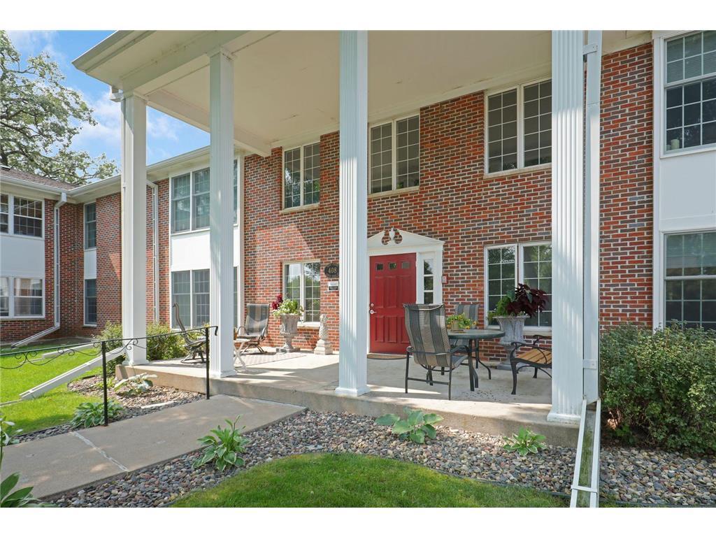 2nd image of 408 3rd St N #104, Stillwater, MN 55082 | MLS# 7105458