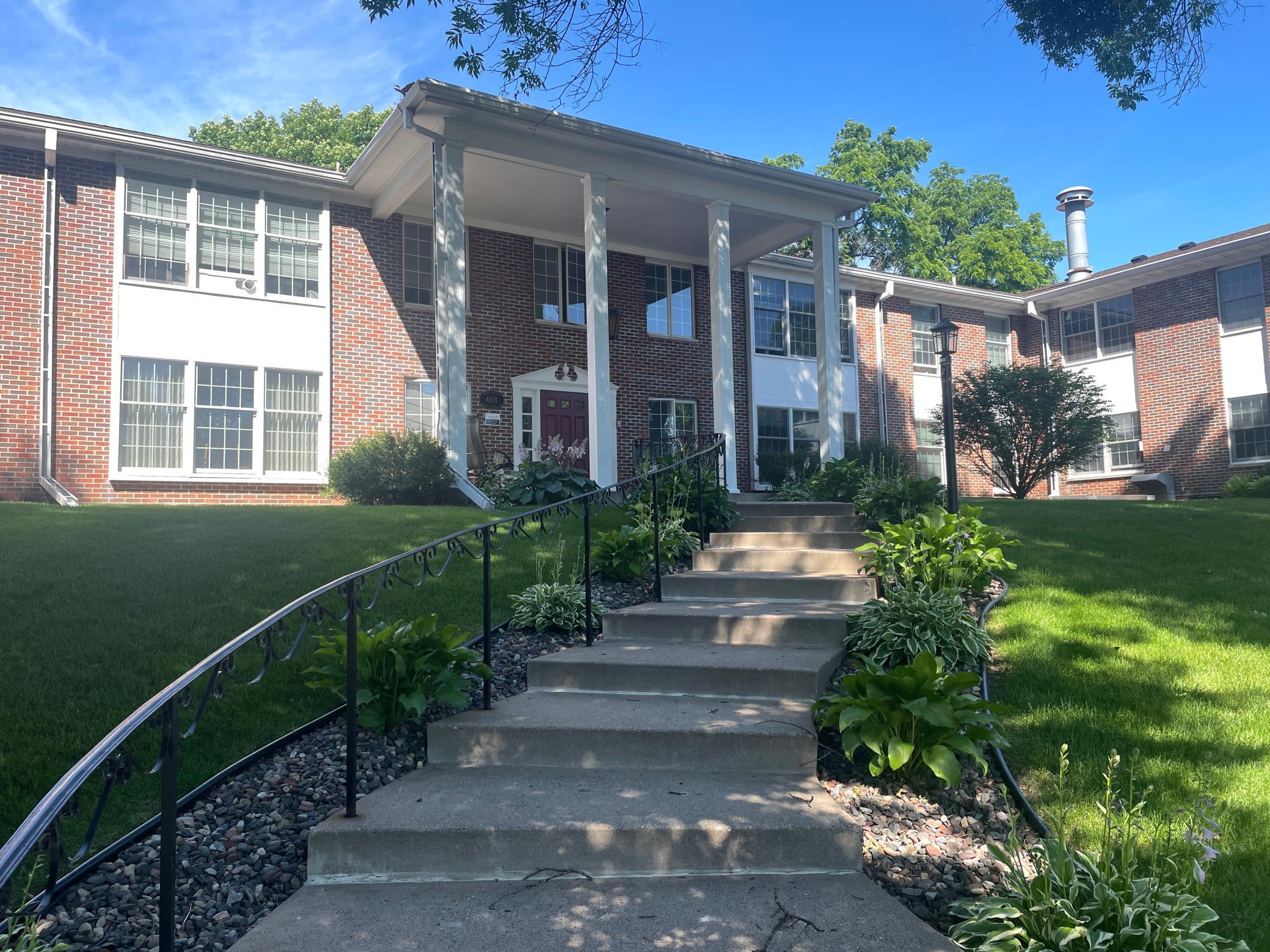 1st image of 408 3rd St N #104, Stillwater, MN 55082 | MLS# 7105458