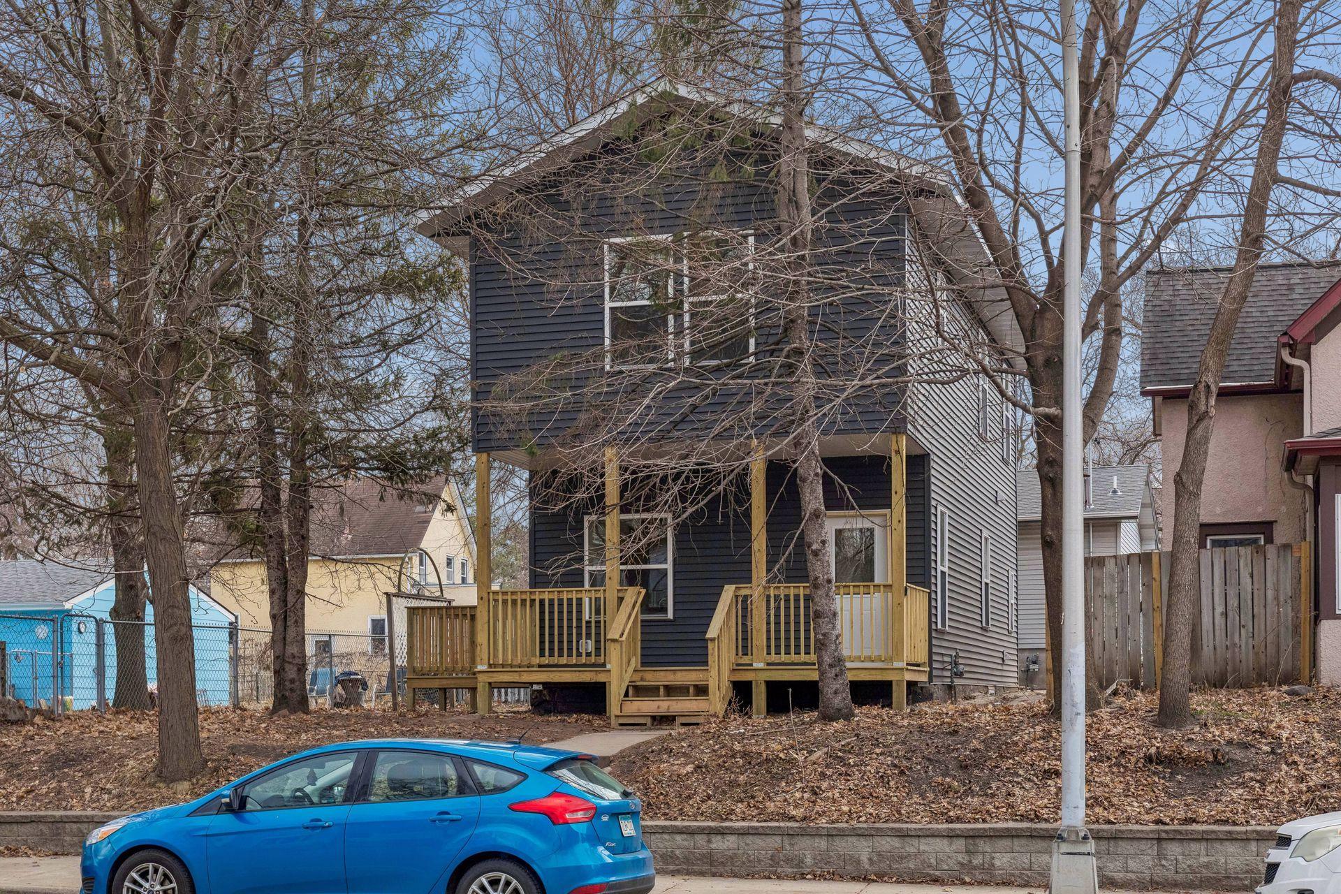 2nd image of 2414 Como Ave Se, Minneapolis, MN 55414 | MLS# 7105746