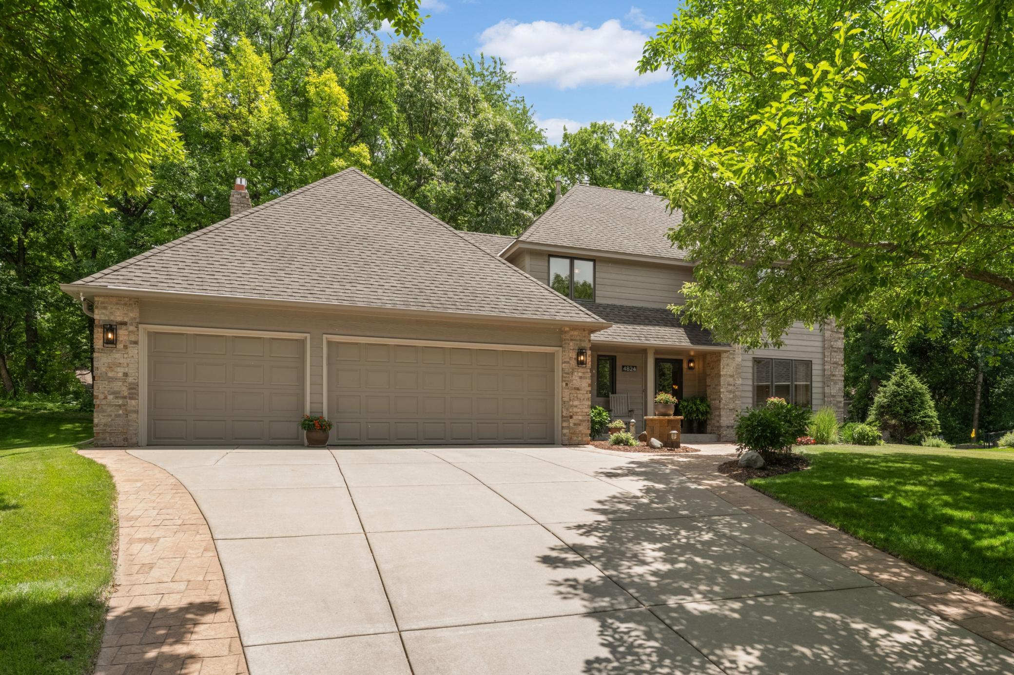4th image of 4824 Whispering Ct, Saint Paul, MN 55122 | MLS# 7105964